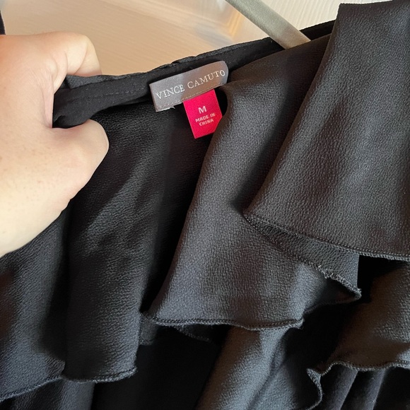 Vince Camuto one shoulder top - Picture 4 of 5